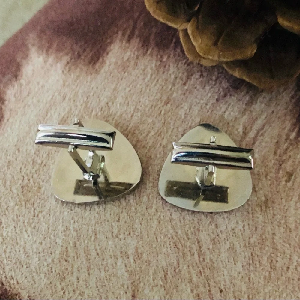 Vintage men’s Stag silver plated triangle shape cuff link tie pin boxed set